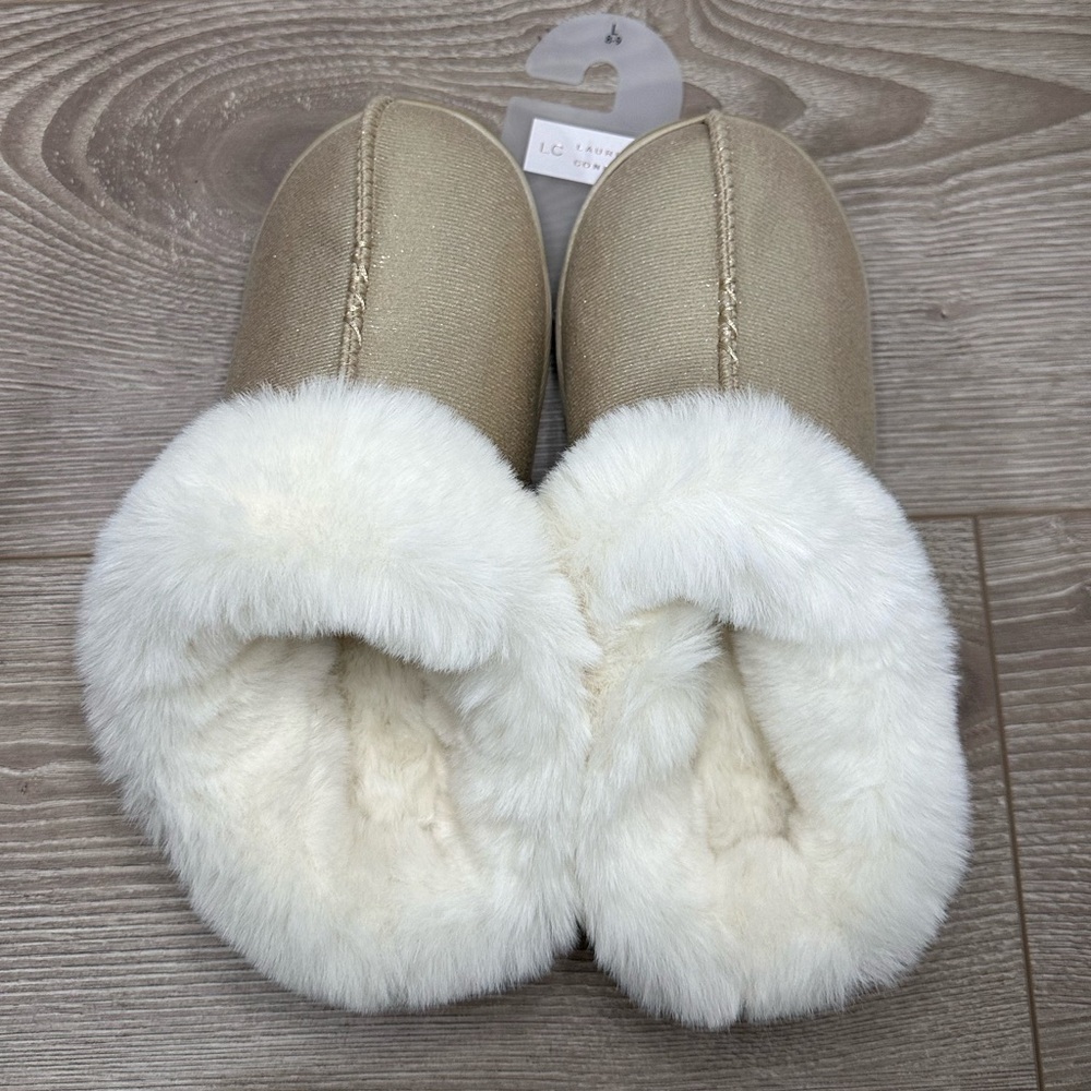 KOHL’s Super Comfy Slippers (8-9)